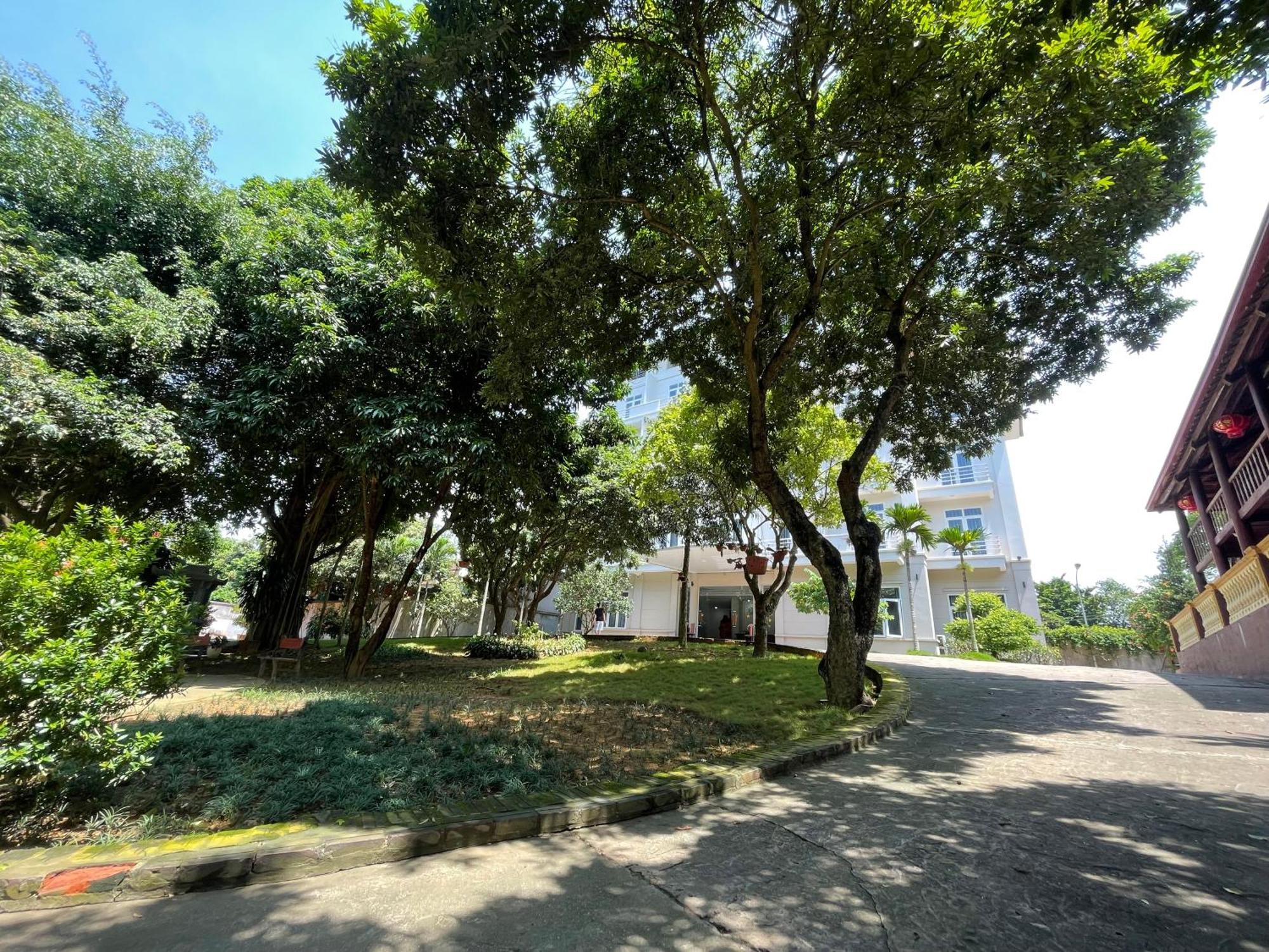 Thien Binh Hotel Hòa Bình Eksteriør bilde